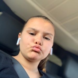 Meet your Posher, Aubrey